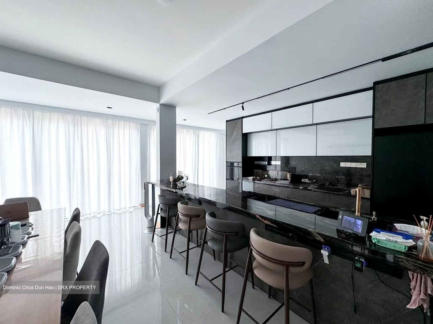 Sennett Avenue (D16), Semi-Detached #543452421